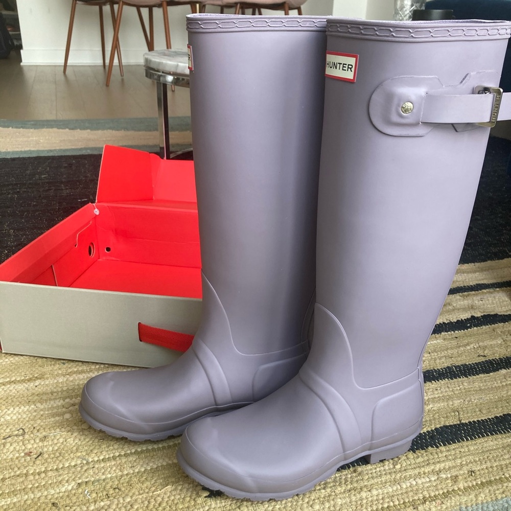 Hunter tall boots size 7 brand new